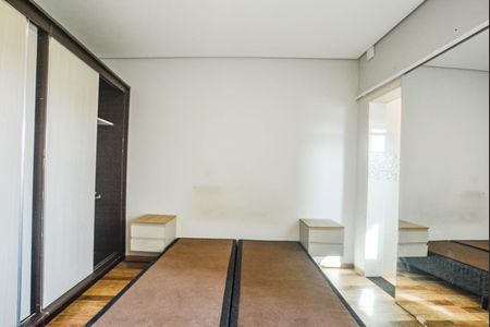 Suíte 1 de casa para alugar com 2 quartos, 70m² em Vila Suíça, Santo André