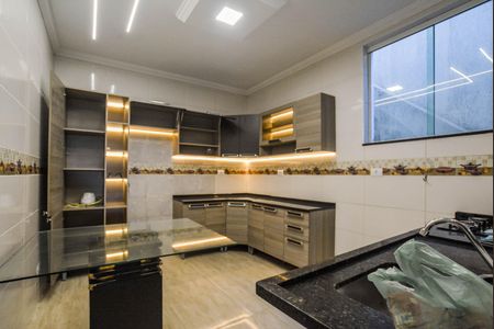 Cozinha de casa para alugar com 2 quartos, 70m² em Vila Suíça, Santo André