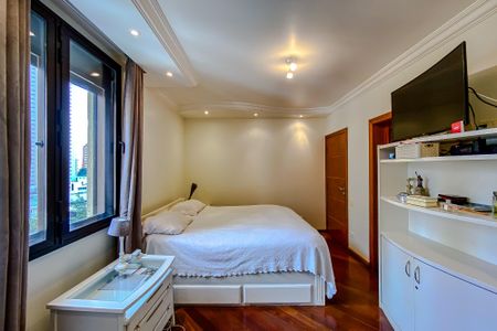 Apartamento à venda com 187m², 3 quartos e 3 vagasSuíte