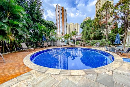 Apartamento à venda com 187m², 3 quartos e 3 vagasÁrea comum - Piscina