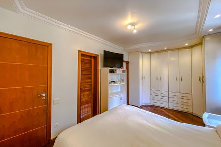 Apartamento à venda com 187m², 3 quartos e 3 vagasSuíte