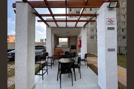 Apartamento para alugar com 33m², 2 quartos e sem vagaÁrea comum - Churrasqueira