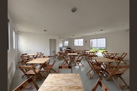 Apartamento para alugar com 33m², 2 quartos e sem vagaÁrea comum - Salão de festas