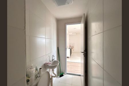 Apartamento para alugar com 33m², 2 quartos e sem vagaBanheiro Social