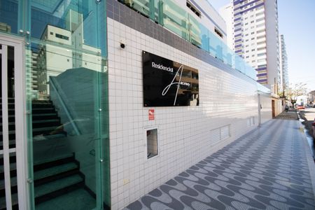 Apartamento para alugar com 72m², 1 quarto e 1 vagaFachada