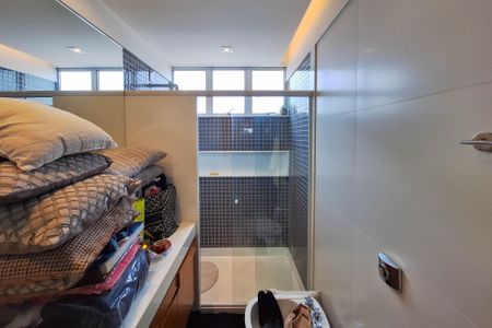 Apartamento para alugar com 200m², 4 quartos e 2 vagasBanheiro Social