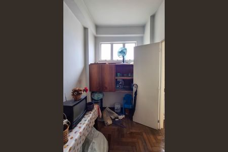 Apartamento para alugar com 200m², 4 quartos e 2 vagasQuarto de Serviço