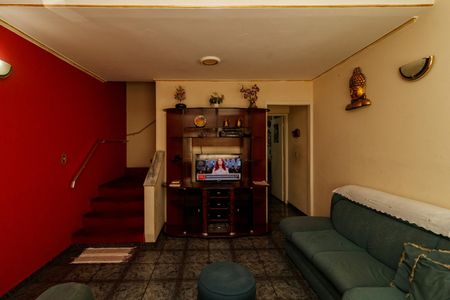 Casa à venda com 350m², 4 quartos e 2 vagasSala