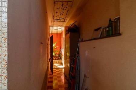 Casa à venda com 350m², 4 quartos e 2 vagasCorredor