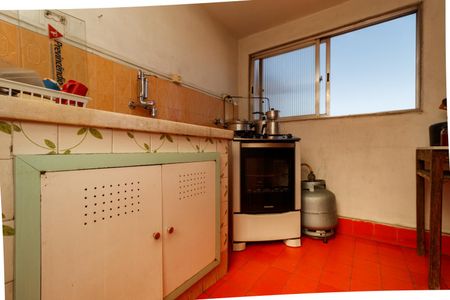 Casa à venda com 350m², 4 quartos e 2 vagasCozinha 2