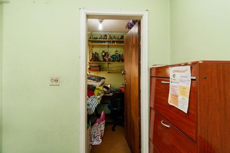 Casa à venda com 350m², 4 quartos e 2 vagasQuarto 2