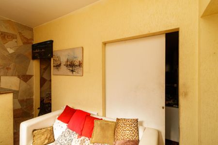 Casa à venda com 350m², 4 quartos e 2 vagasQuarto de Serviço