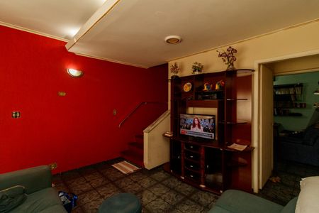 Casa à venda com 350m², 4 quartos e 2 vagasSala