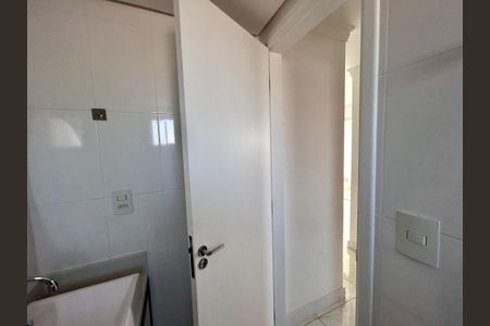 Apartamento para alugar com 59m², 2 quartos e 1 vaga Apartamento para alugar com 59m², 2 quartos e 1 vagaBanheiro Social