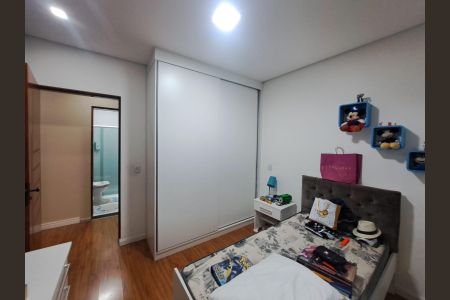 Casa à venda com 270m², 3 quartos e 2 vagasQuarto 2