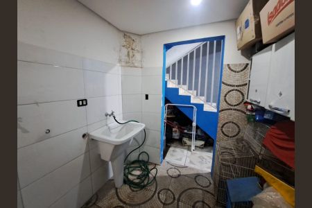 Casa à venda com 270m², 3 quartos e 2 vagasÁrea de Serviço