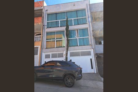 Casa à venda com 270m², 3 quartos e 2 vagasFachada