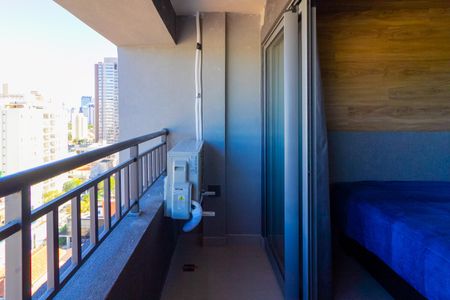 Varanda de kitnet/studio para alugar com 1 quarto, 25m² em Jardim das Acacias, São Paulo