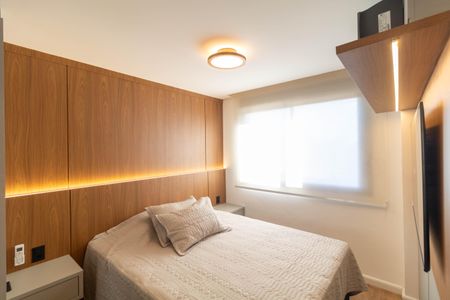 Apartamento à venda com 96m², 2 quartos e 2 vagas Apartamento à venda com 96m², 2 quartos e 2 vagasSuíte