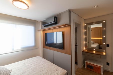 Apartamento à venda com 96m², 2 quartos e 2 vagas Apartamento à venda com 96m², 2 quartos e 2 vagasSuíte