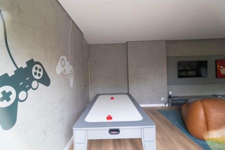 Apartamento à venda com 96m², 2 quartos e 2 vagas Apartamento à venda com 96m², 2 quartos e 2 vagasÁrea comum - Salão de Jogos