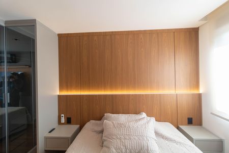 Apartamento à venda com 96m², 2 quartos e 2 vagas Apartamento à venda com 96m², 2 quartos e 2 vagasSuíte