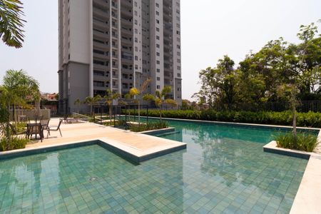 Apartamento à venda com 96m², 2 quartos e 2 vagas Apartamento à venda com 96m², 2 quartos e 2 vagasÁrea comum - Piscina