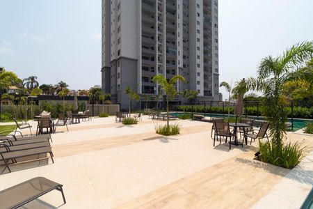 Apartamento à venda com 96m², 2 quartos e 2 vagas Apartamento à venda com 96m², 2 quartos e 2 vagasÁrea comum - Piscina