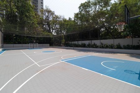 Apartamento à venda com 96m², 2 quartos e 2 vagas Apartamento à venda com 96m², 2 quartos e 2 vagasÁrea comum - Quadra