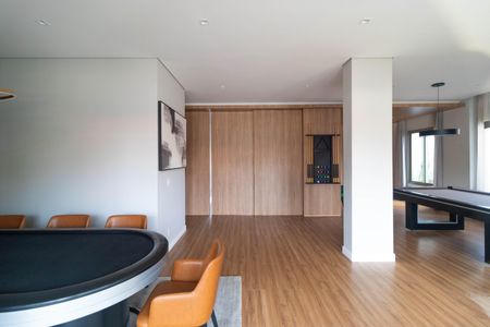 Apartamento à venda com 96m², 2 quartos e 2 vagas Apartamento à venda com 96m², 2 quartos e 2 vagasÁrea comum - Salão de Jogos