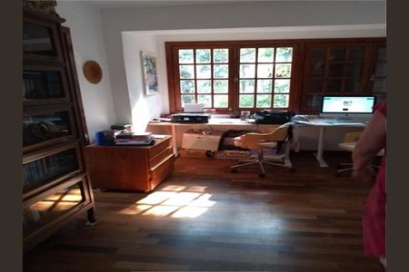 Casa à venda com 5 quartos, 396m² em Butantã, São Paulo