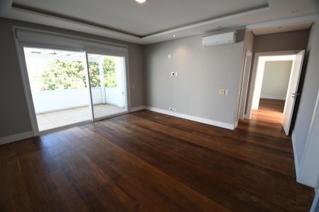 Casa de condomínio para alugar com 700m², 4 quartos e 6 vagasSuíte 1