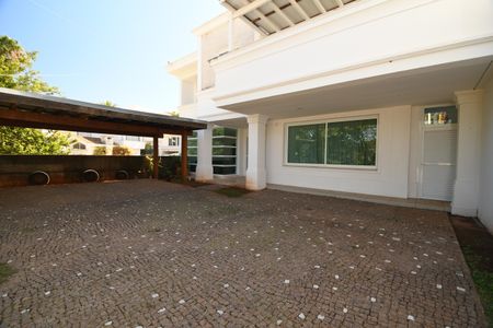 Casa de condomínio para alugar com 700m², 4 quartos e 6 vagasGaragem