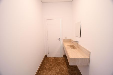 Casa de condomínio para alugar com 700m², 4 quartos e 6 vagasLavabo