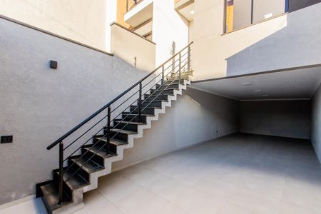 Casa à venda com 123m², 3 quartos e 3 vagasGaragem