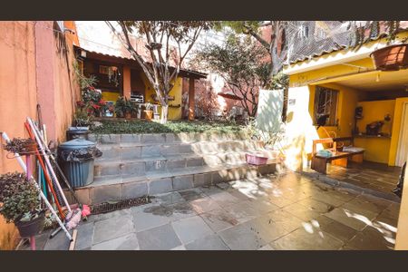 Casa à venda com 277m², 3 quartos e 3 vagasQuintal