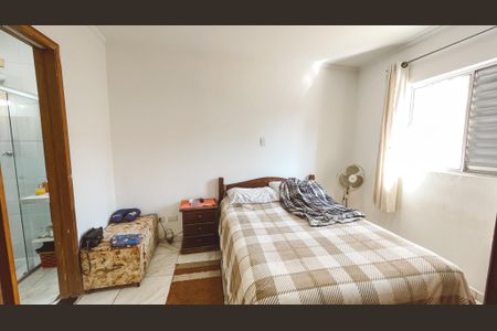 Casa à venda com 277m², 3 quartos e 3 vagasSuíte