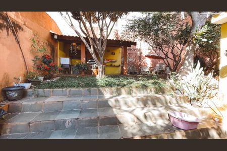 Casa à venda com 277m², 3 quartos e 3 vagasQuintal