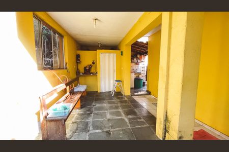 Casa à venda com 277m², 3 quartos e 3 vagasQuintal