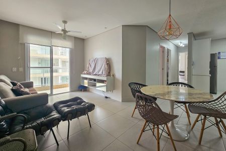 Apartamento para alugar com 75m², 3 quartos e 2 vagasSala