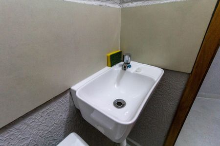 Casa à venda com 126m², 3 quartos e 3 vagasBanheiro 2