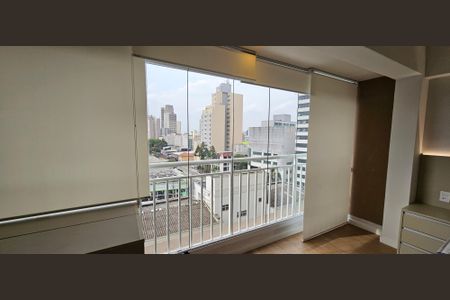 Varanda de kitnet/studio para alugar com 1 quarto, 27m² em Liberdade, São Paulo