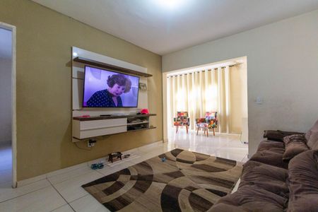 Casa à venda com 310m², 4 quartos e 1 vagaCasa 1: Sala