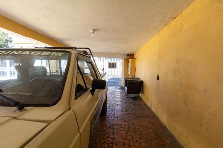 Casa à venda com 310m², 4 quartos e 1 vagaCasa 2: Garagem