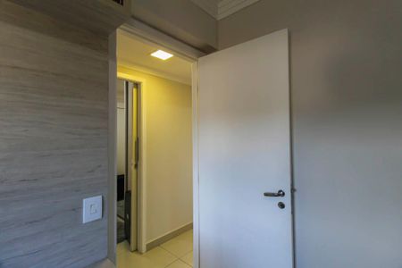 Apartamento à venda com 104m², 3 quartos e 2 vagasQuarto 2