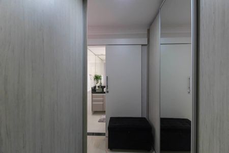 Apartamento à venda com 104m², 3 quartos e 2 vagasCloset da suíte