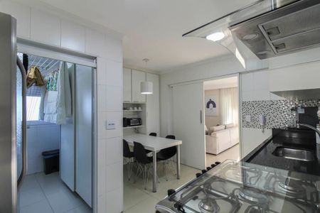 Apartamento à venda com 104m², 3 quartos e 2 vagasCozinha