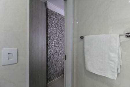 Apartamento à venda com 104m², 3 quartos e 2 vagasBanheiro da Suíte