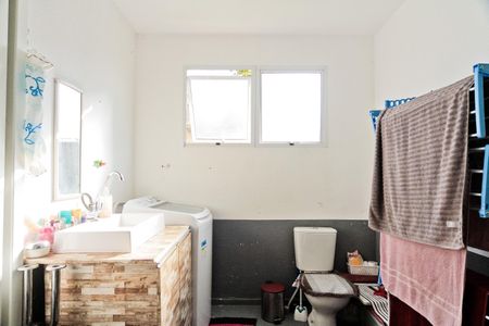 Banheiro de apartamento à venda com 1 quarto, 43m² em Vila Pedra Branca, São Paulo