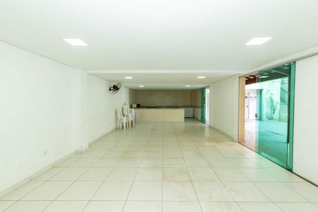 Apartamento à venda com 154m², 3 quartos e 2 vagas Apartamento à venda com 154m², 3 quartos e 2 vagasÁrea comum